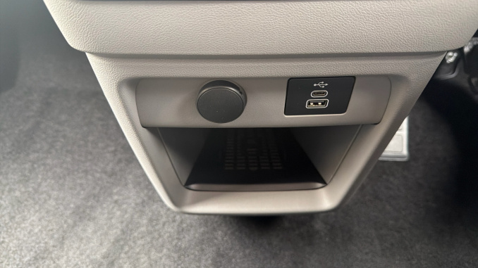 Ford Transit Custom 320 L1 Petrol Fwd 2.5 PHEV 232ps H1 Van Sport Auto - Image 27